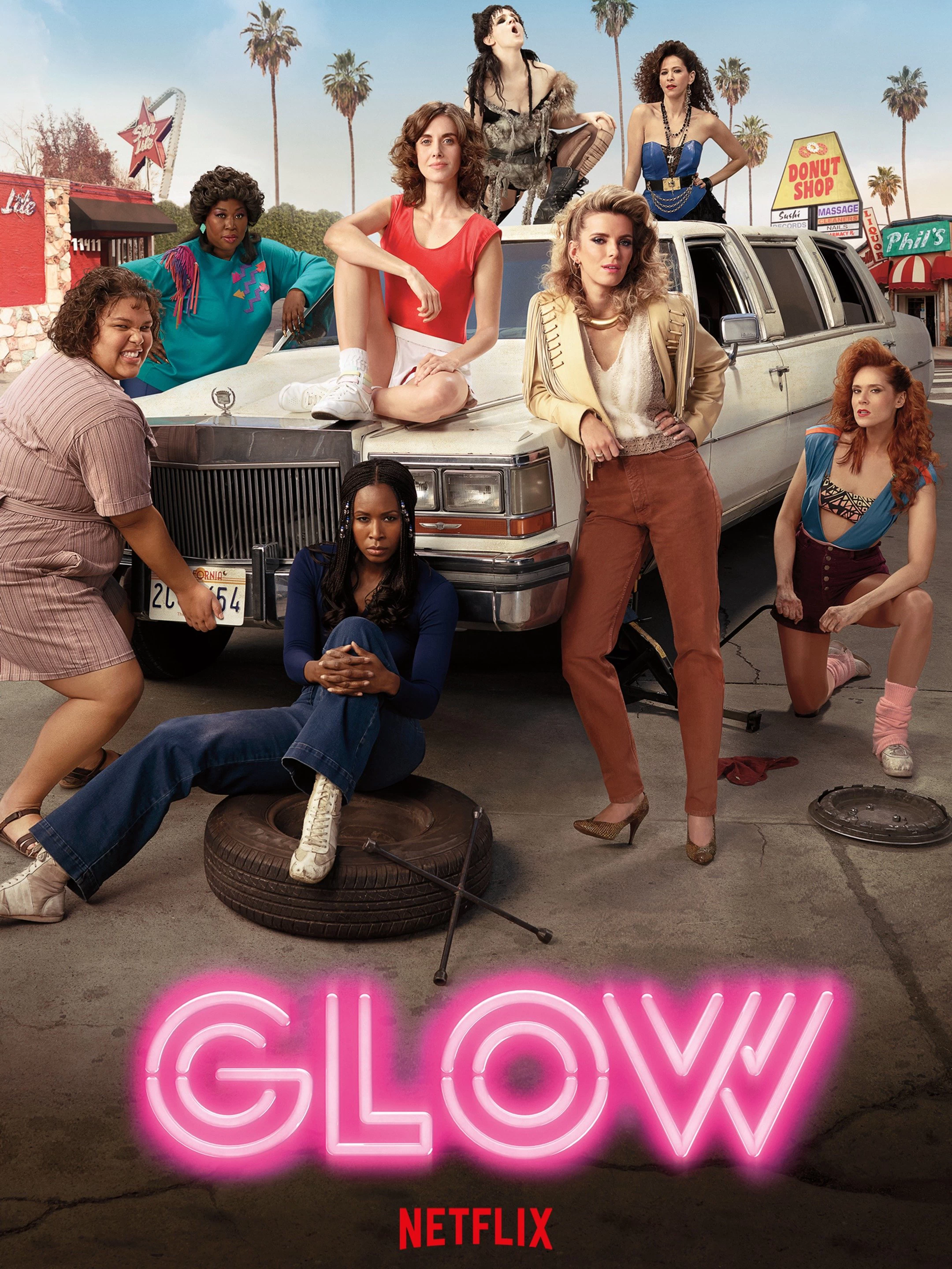 Xem phim Những quý cô đấu vật quyến rũ (Phần 2) - GLOW (Season 2) (2018)